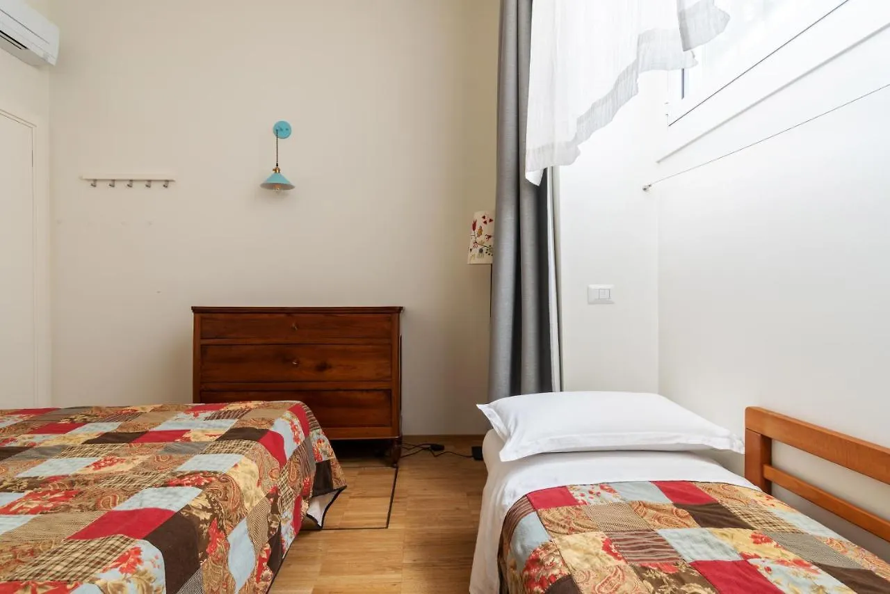 דירות La Casa Colorata - Flats In Milan - Bocconi