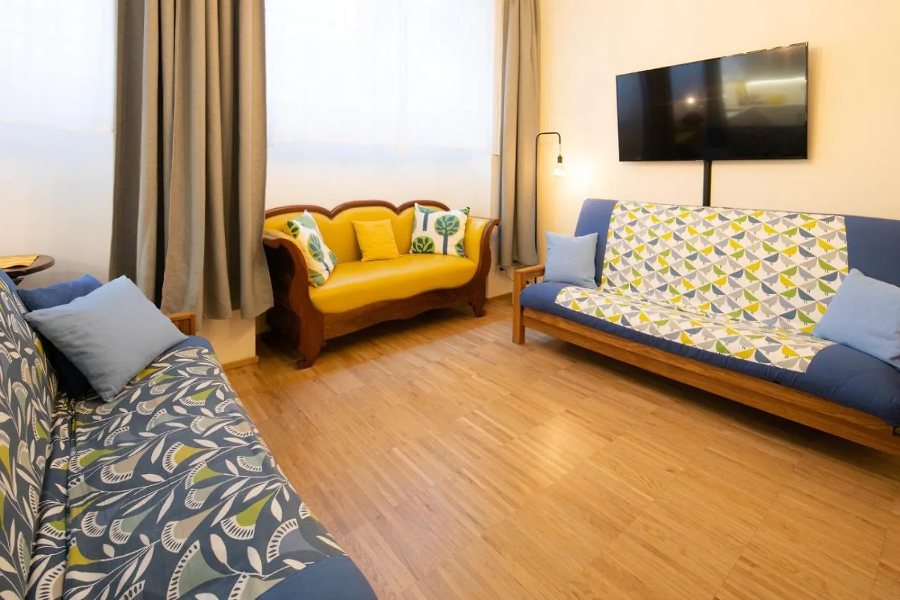 La Casa Colorata - Flats In Milan - Bocconi Lejlighed