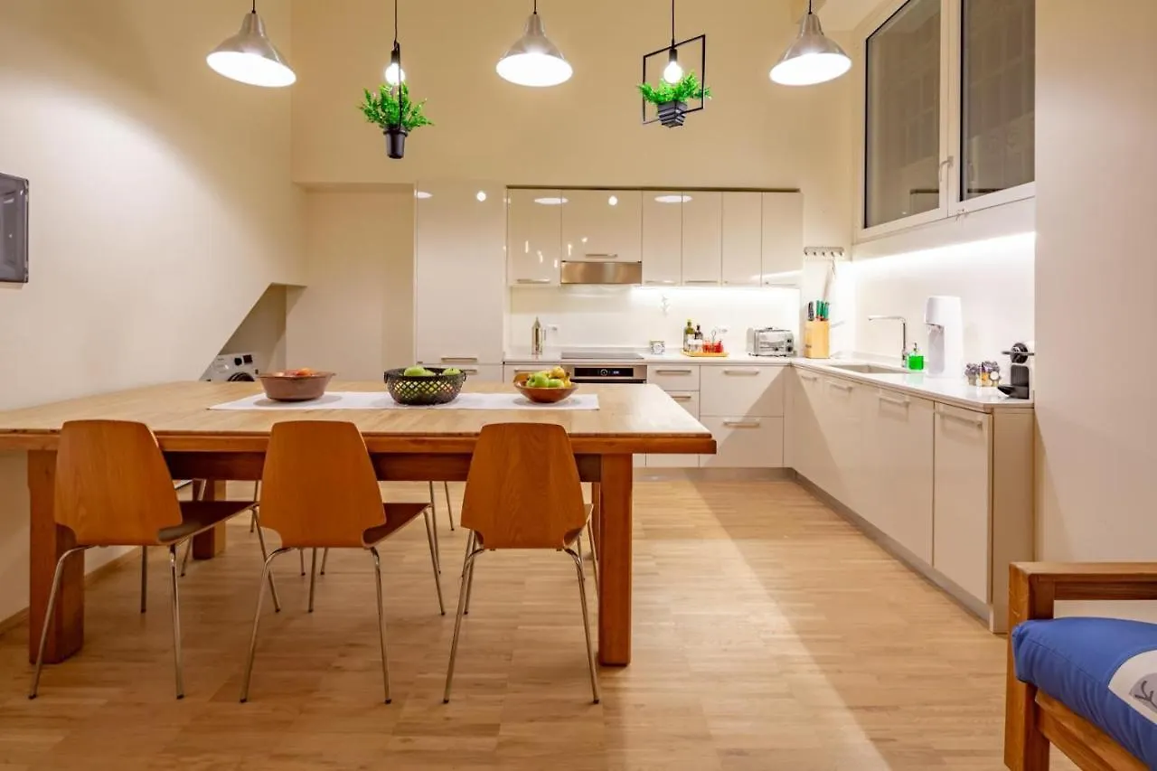 La Casa Colorata - Flats In Milan - Bocconi Lejlighed