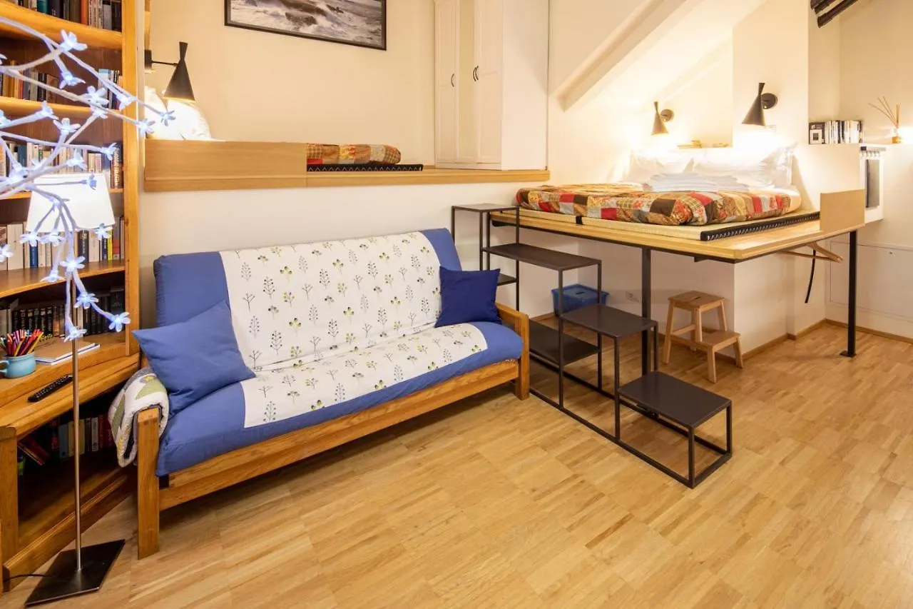 La Casa Colorata - Flats In Milan - Bocconi Lejlighed