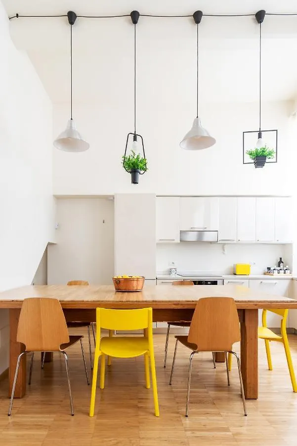 La Casa Colorata - Flats In Milan - Bocconi Lejlighed
